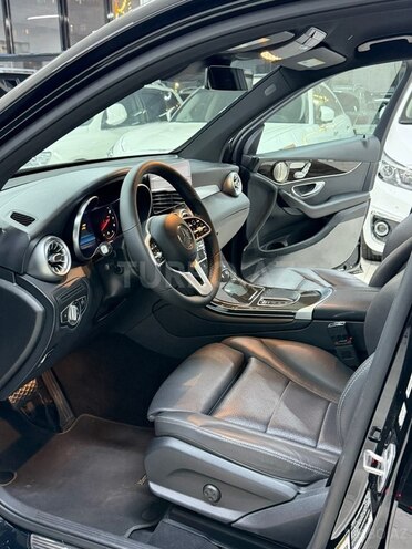 Mercedes GLC 300-24