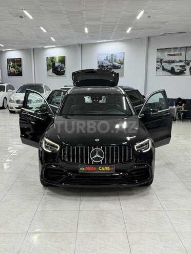 Mercedes GLC 300-16