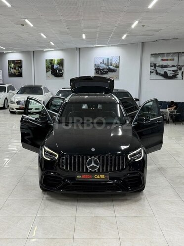 Mercedes GLC 300-15