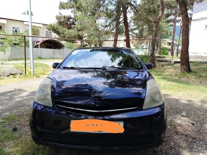 Toyota Prius-1