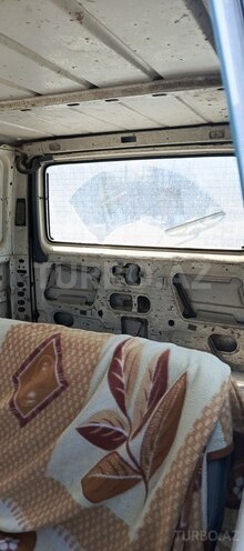 Ford Transit-7