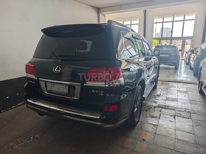 Lexus LX 570-4