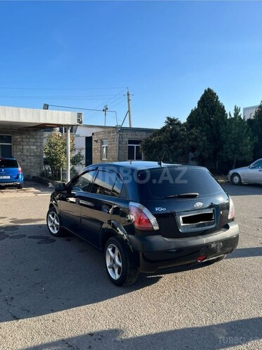 Kia Rio-8