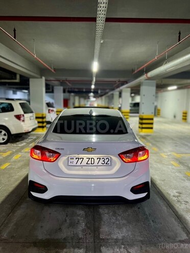 Chevrolet Cruze-2