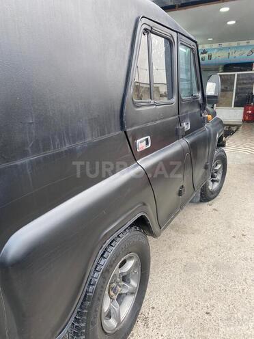 UAZ 469-5