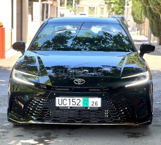 Toyota Camry-8