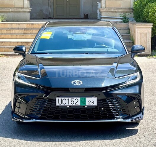 Toyota Camry-1