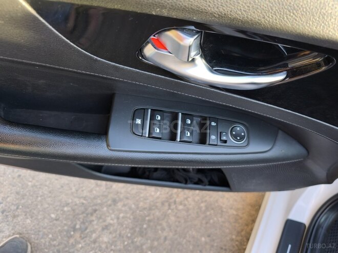 Kia Forte-18