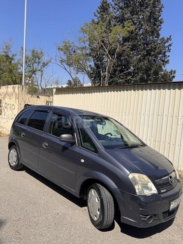 Opel Meriva-3