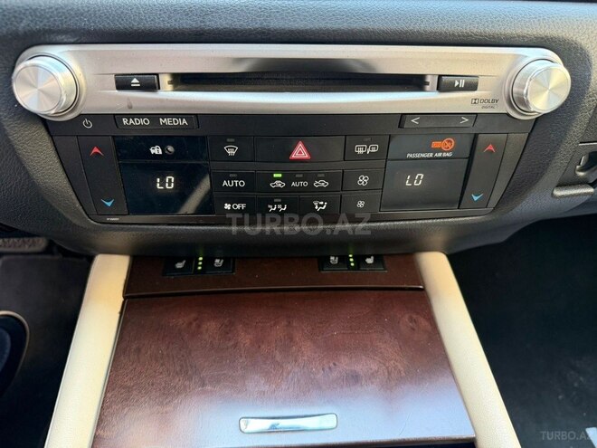 Lexus GS 350-13