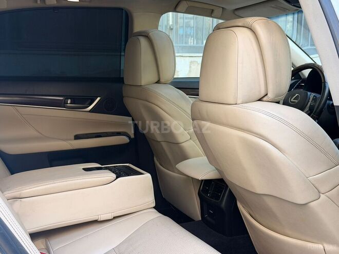 Lexus GS 350-5