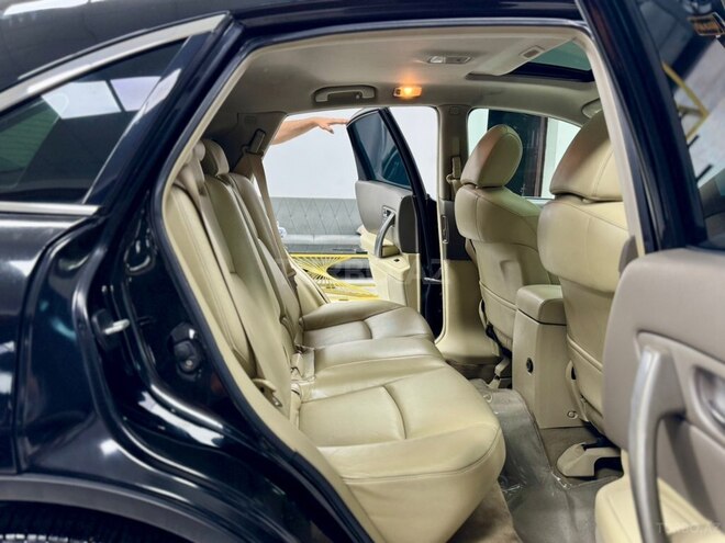 Infiniti FX35-33