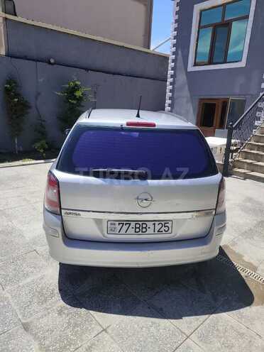 Opel Astra-2