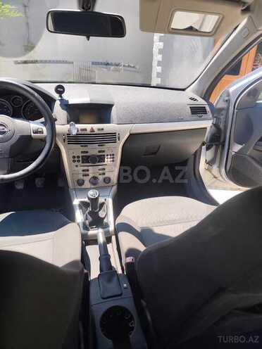 Opel Astra-3