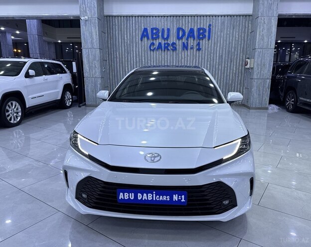Toyota Camry-1