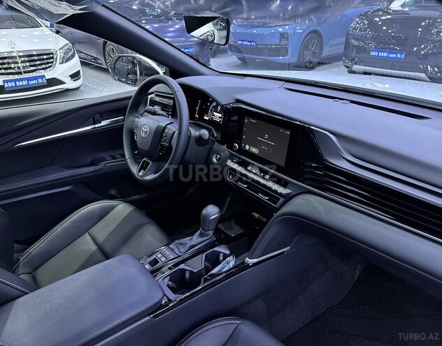 Toyota Camry-9