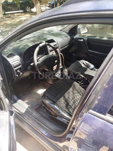 Opel Astra-3