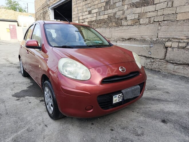 Nissan Micra-5