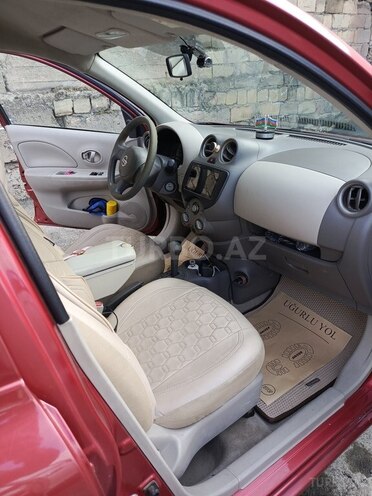 Nissan Micra-8
