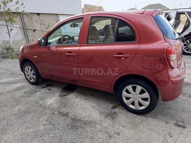Nissan Micra-2