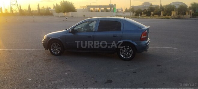 Opel Astra-3
