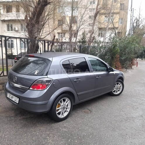 Opel Astra-10