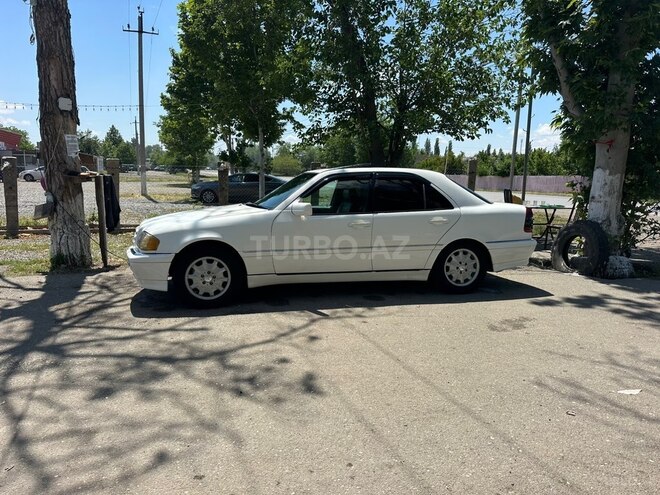 Mercedes C 230-6