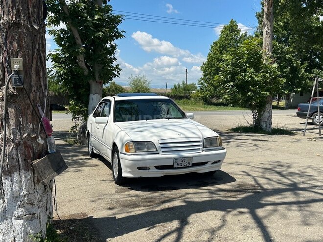 Mercedes C 230-14