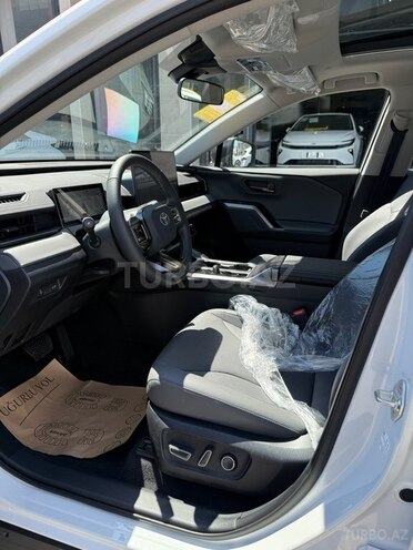 Toyota RAV4-9