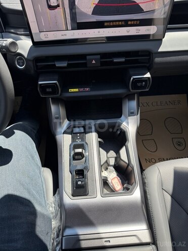 Toyota RAV4-22