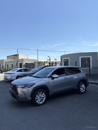 Toyota Corolla Cross-4