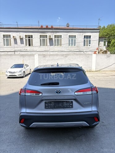 Toyota Corolla Cross-8
