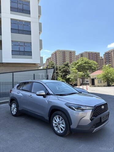 Toyota Corolla Cross-2
