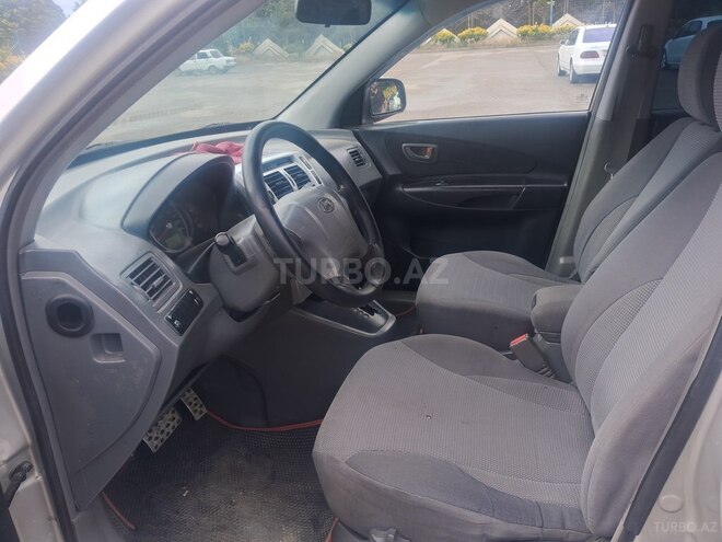 Hyundai Tucson-5