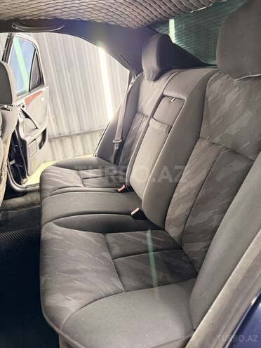 Mercedes E 200-12