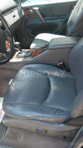 Mercedes ML 320-6