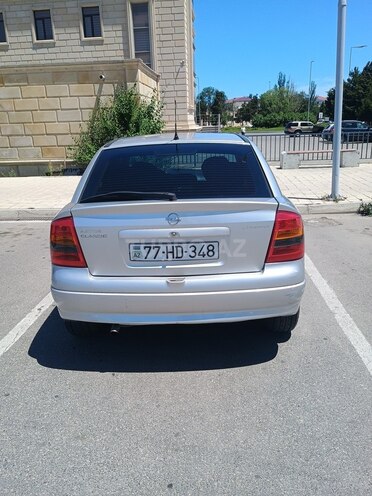 Opel Astra-2