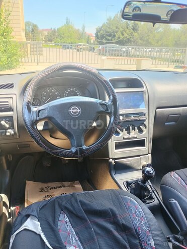 Opel Astra-10