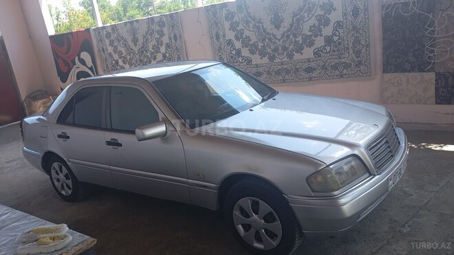 Mercedes C 250-4