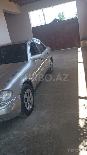 Mercedes C 250-3