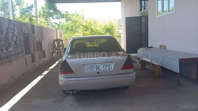Mercedes C 250-2