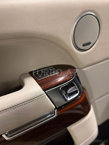 Land Rover Range Rover-19
