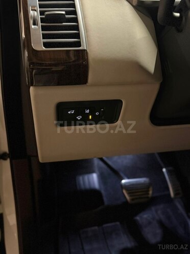 Land Rover Range Rover-12