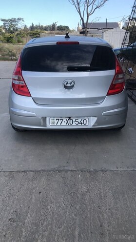 Hyundai i30-2