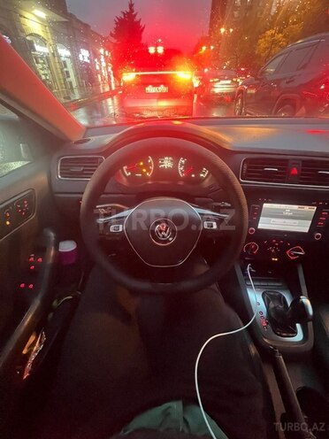 Volkswagen Jetta-7