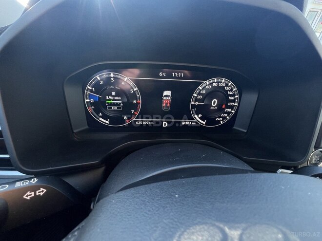 Mitsubishi Outlander-5