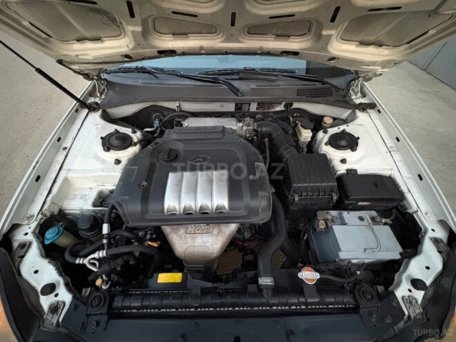 Hyundai Sonata-5