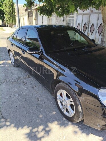Mercedes E 220-7