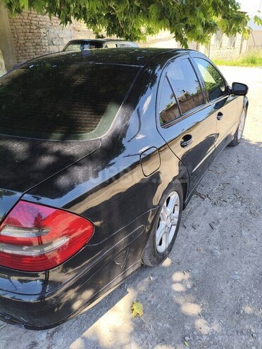 Mercedes E 220-6