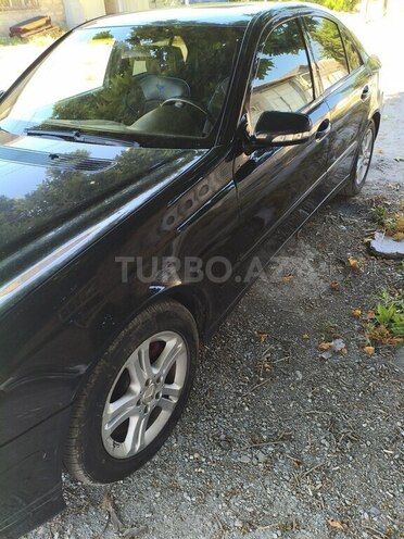 Mercedes E 220-8